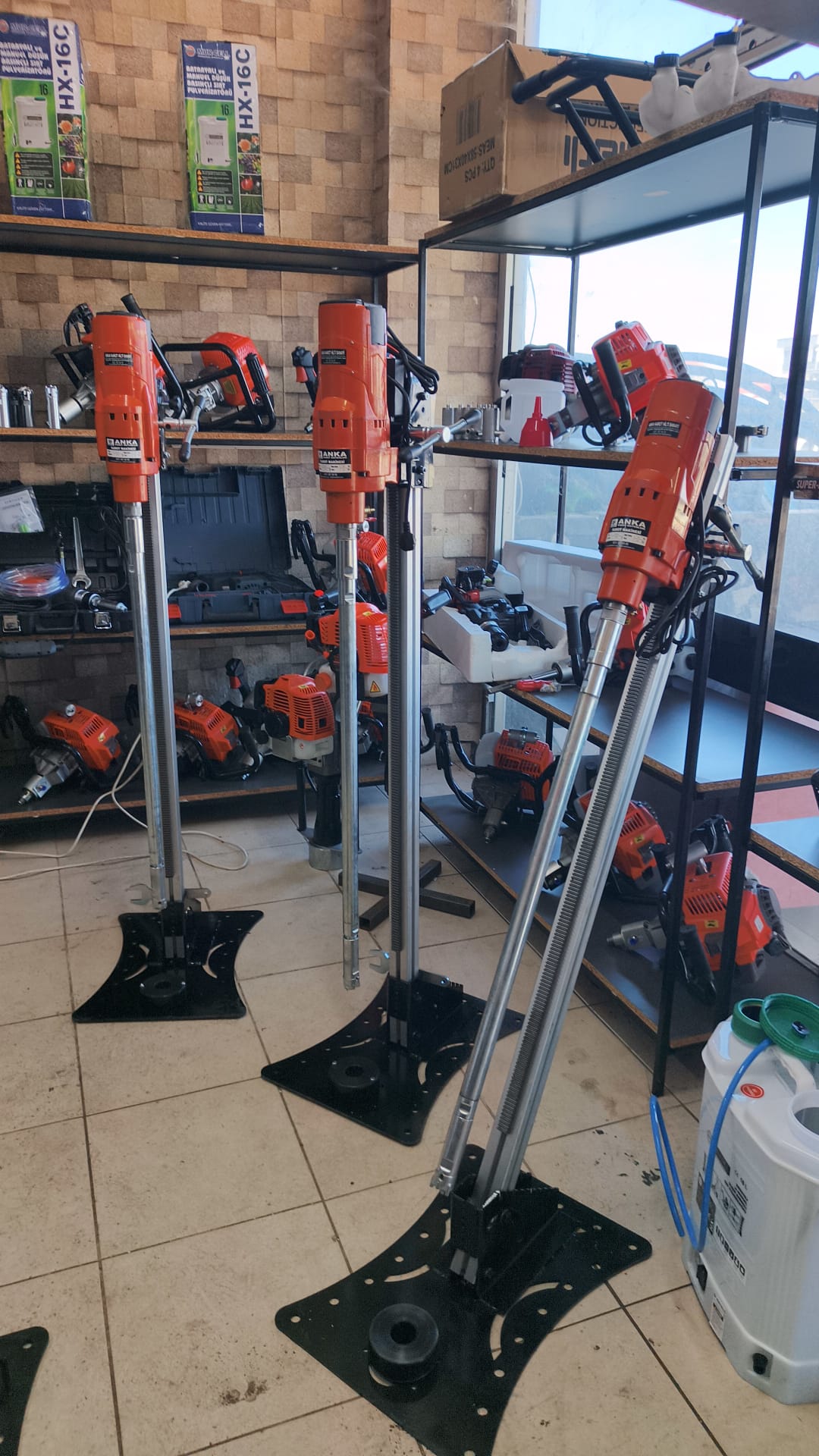 Elektirikli Açılı Ayaklı Sehpalı Profosyonel Makine